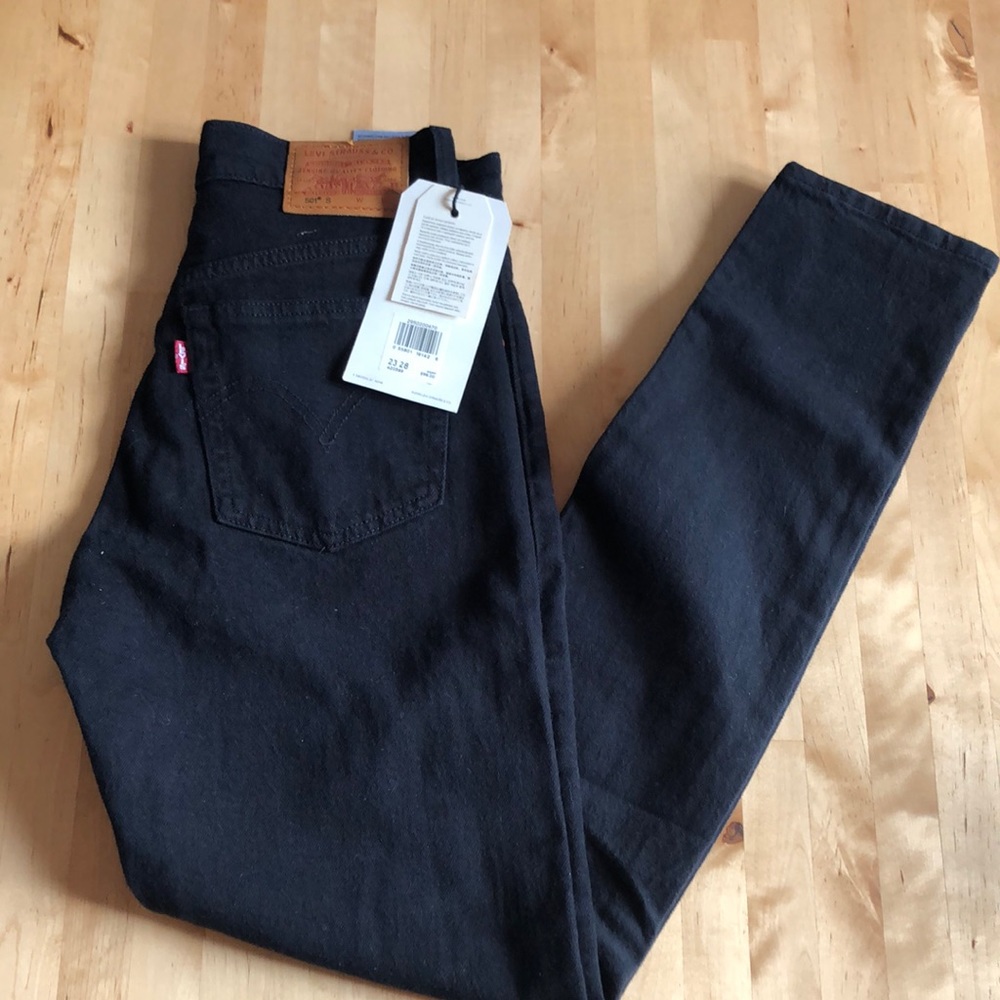 LEVI’S 501 Skinny in black size 23x28 BRAND NEW!